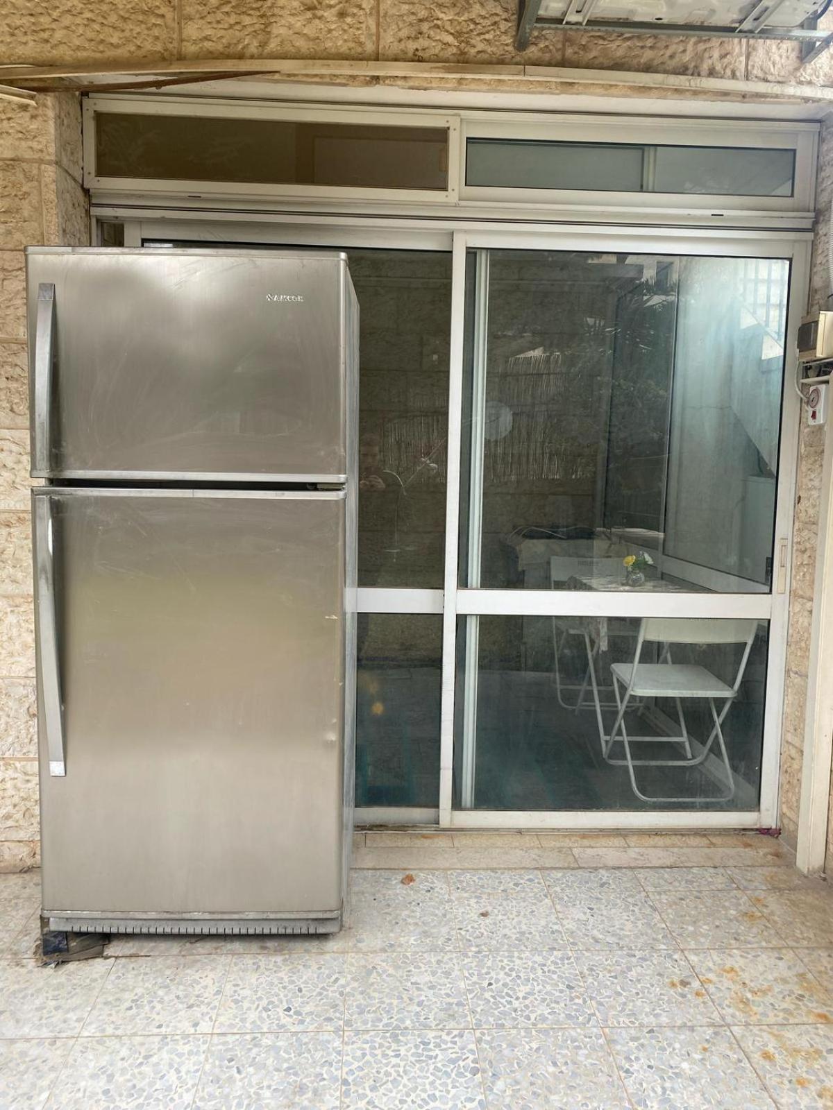 Apartmán דירת גן מרווחת במיקום מעולה עם נטפליקס חינמי Ma'ale Adumim Exteriér fotografie